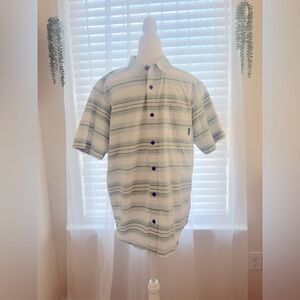 COLUMBIA Men’s Size medium in light green & gray.  Regular Fit.  Like NEW!